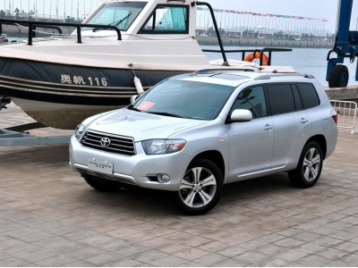 广汽丰田朔龙龙腾店汉兰达2.7l 运动版5座2009款报价