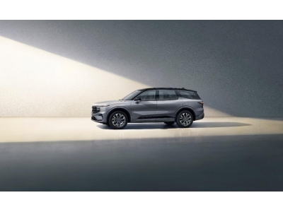 長安福特銳界L首發(fā)亮相演繹大7座混動(dòng)SUV