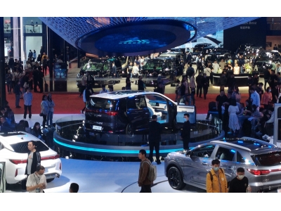江淮瑞风的概念车RF-M惊艳亮相安徽五一车展，现场人气爆棚！