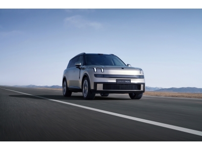 大型家用SUV—領(lǐng)克900上市 28.99萬起